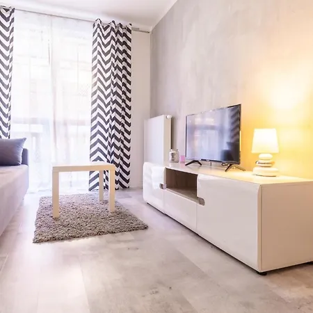 Rentplanet - Lesny Dom